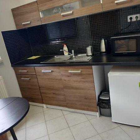 Apartman Holandska 120 Beroun Beroun  Ngoại thất bức ảnh