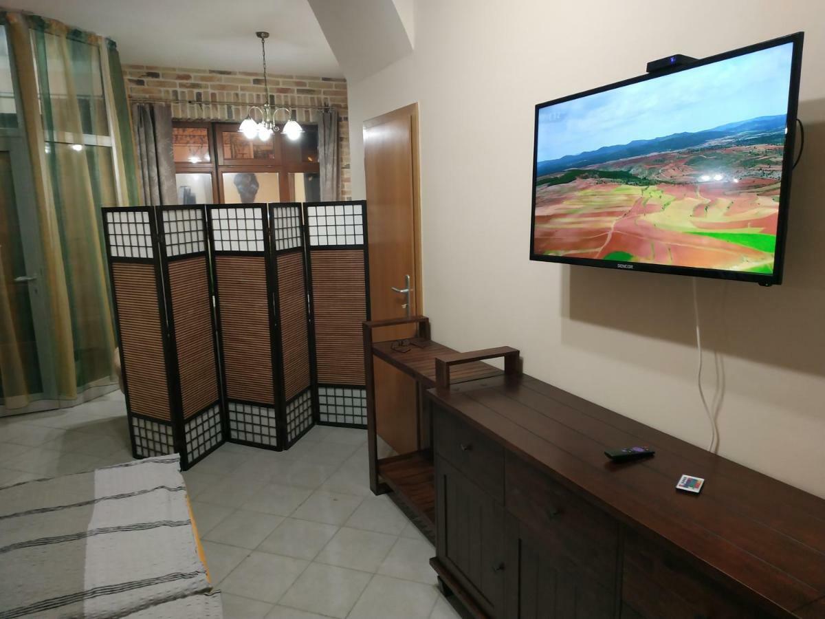 Apartman Holandska 120 Beroun Beroun  Ngoại thất bức ảnh